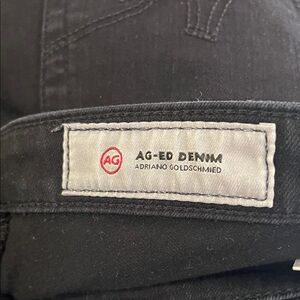 AG Adriano Goldschmied Black distressed knees Denim Pants